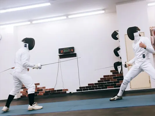 東京 両国 フェンシング 初心者大歓迎 小学生も女性も気軽に楽しめるフェンシング体験 アソビュー