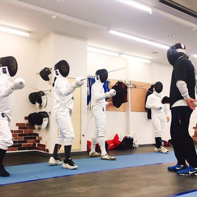 東京 両国 フェンシング 初心者大歓迎 小学生も女性も気軽に楽しめるフェンシング体験 アソビュー 東京 両国 フェンシング 初心者大歓迎 小学生も女性も気軽に楽しめるフェンシング体験 アソビュー