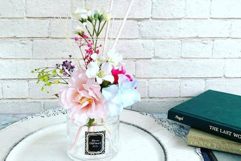 【大阪市・調香体験】お花と香りのインテリア！デコディフューザー体験