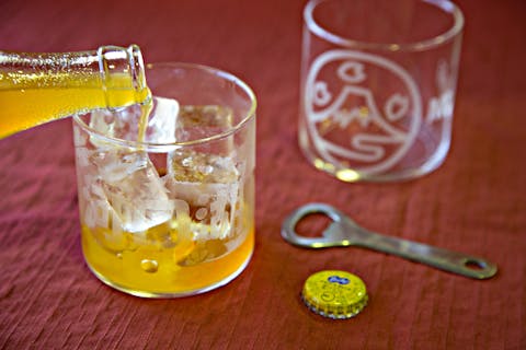 【山梨・富士河口湖・サンドブラスト】模様が美しく浮かび上がる。カップorお皿1点