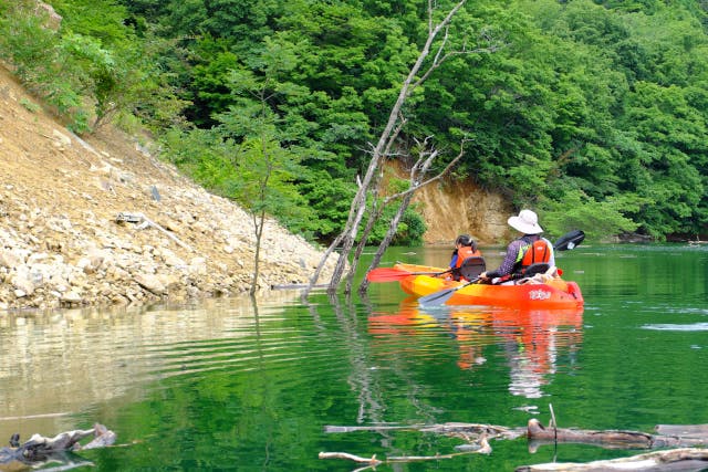 飛騨・下呂・カヤック】ゆったり湖上散歩～カヤック・SUP体験【初心者