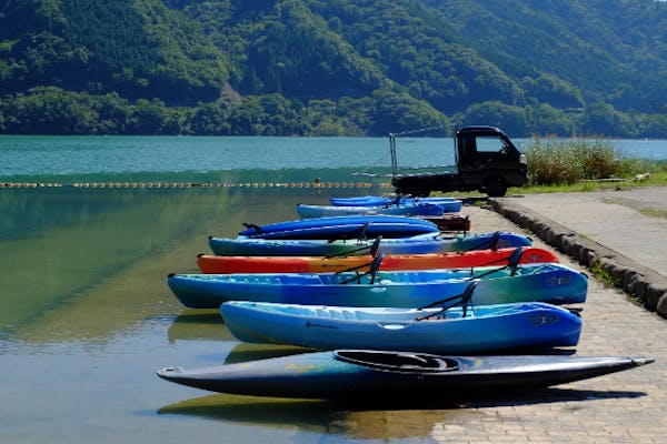 飛騨・下呂・カヤック】ゆったり湖上散歩～カヤック・SUP体験【初心者