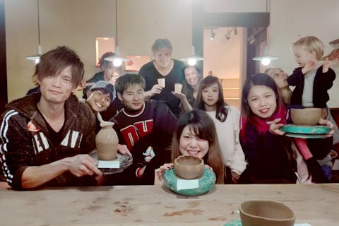 【香川・高松・陶芸】団体手ろくろ体験 ★社員旅行や卒業旅行の思い出に ★会社やサークルのレクリエーションにオススメ!! 「仲間と一緒に盛り上がろう♪」(1～1時間半)