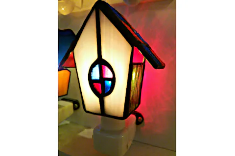 鳥取 ステンドグラス 優しい灯のランプまたはキャンドルホルダー 1個 アソビュー