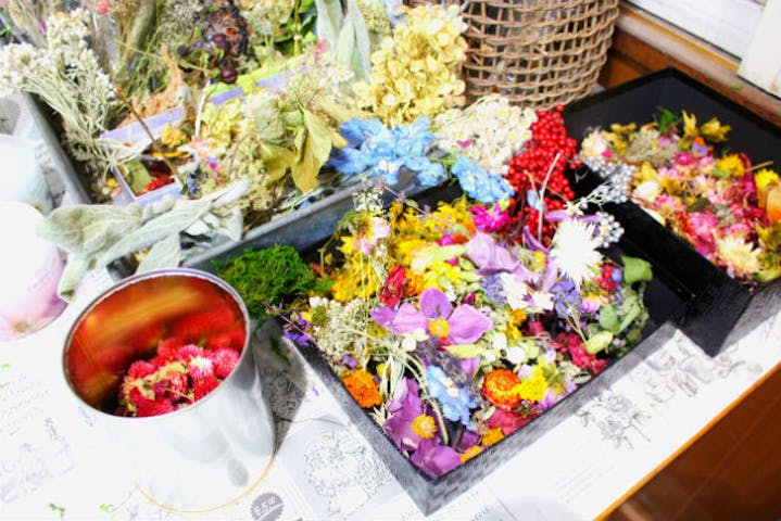 北海道 今金 手作りキャンドル お好きな花材で作るボタニカルキャンドル作り 1個 アソビュー