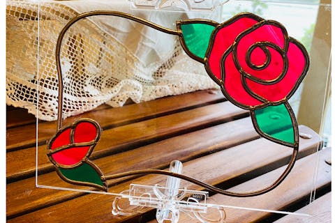 【山口・グラスアート】光にかざせば美しい作品が作れる！グラスアート体験