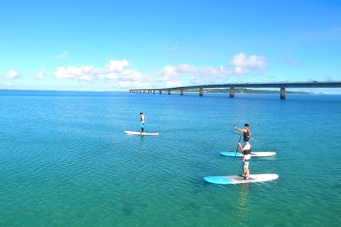 【沖縄・宮古島・SUP】宮古島の美しいロケーションで気軽に楽しむ！体験SUP