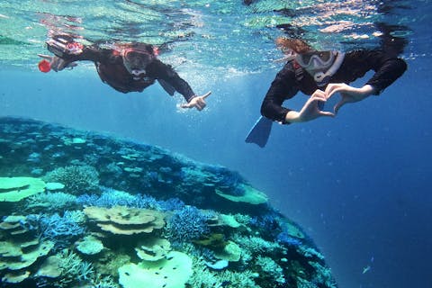 【沖縄・池間島・シュノーケル】八重干瀬ブルーを体験！シュノーケル3時間コース