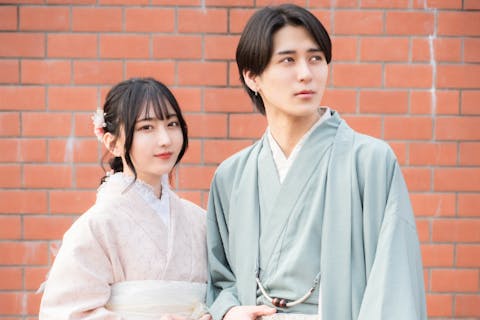 【東京・浅草・着物レンタル】浅草駅徒歩20秒！ヘアセット付き！イベントや街歩きに！本格着物一式レンタル＆着付けプラン！