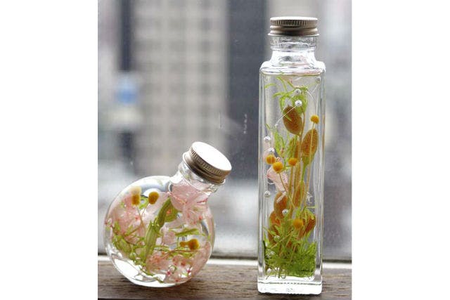 【東京・三ノ輪・ハーバリウム】瓶の中に自分だけの世界をデザイン。ハーバリウム2個