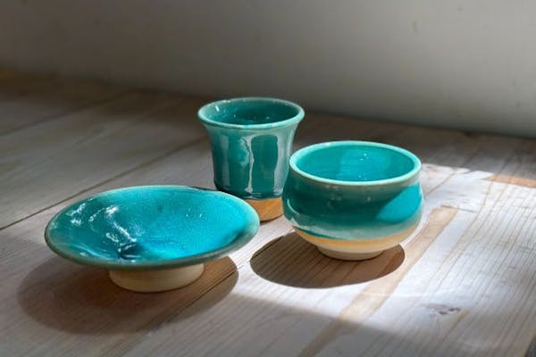 沖縄・名護・JUNGLIA・古宇利島】沖縄『RYUKYUYAKI』大人気！「青の器