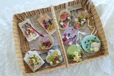 静岡・伊東・ハーバリウム】花と香りに癒されて＜人気のアロマワックス