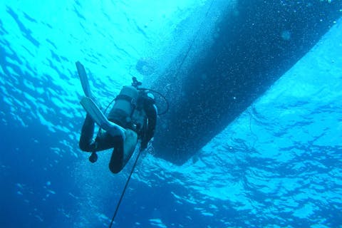 【宮崎・日南・ファンダイビング】Cカード取得者向けファンボートダイビング。少人数制で安心サポート