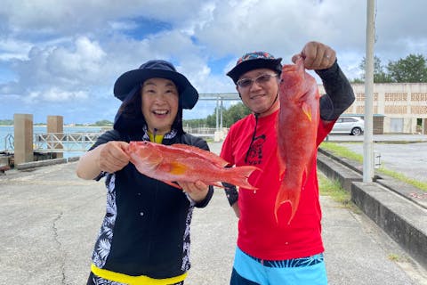 【沖縄北部・船釣り】地元漁師と一緒に沖縄の県魚グルクン（タカサゴ）釣りツアー