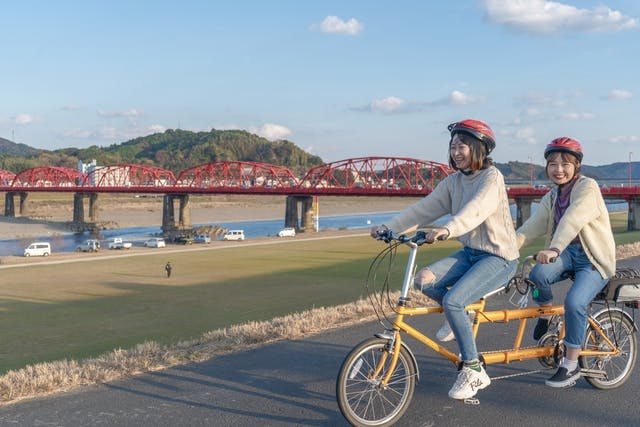 【高知・四万十川・サイクリング】2人乗り用タンデムバイクのレンタサイクル5時間