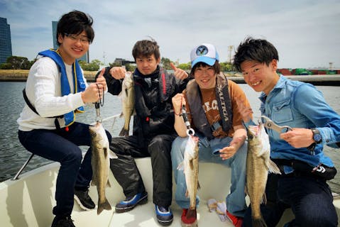 【浅草・勝どき】完全貸切で半日船釣り体験！東京湾で旬の魚を釣ろう！釣った魚を持ち込める飲食店紹介可