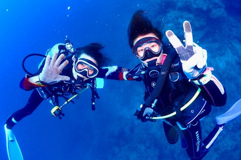 【沖縄・今帰仁・体験ダイビング】輝く美しい海へダイブ！ボート体験ダイビング1本