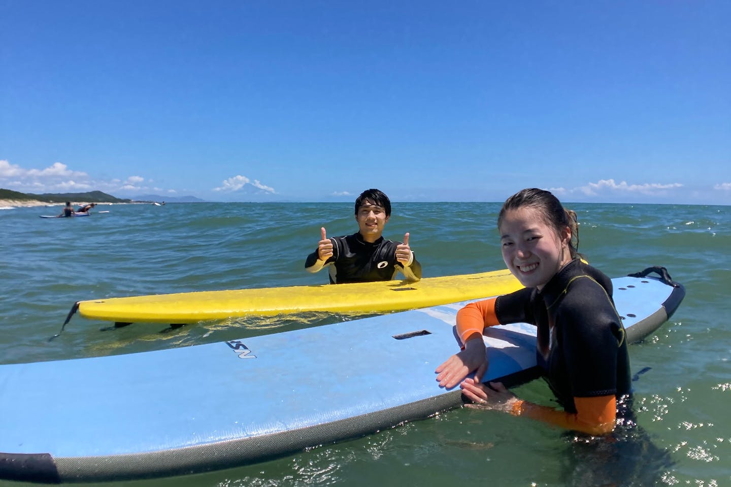 【静岡・掛川・サーフィン】2名様以上で割引きあり！波との一体感を楽しむ！サーフィン体験＆温泉