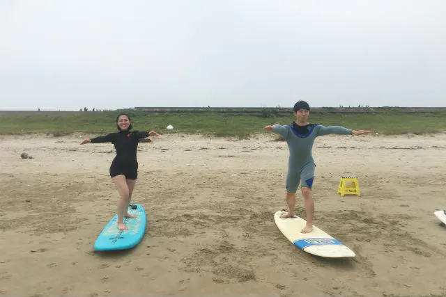 大阪発 三重 サーフィン体験 初めてでも波乗りを堪能 サーフィンスクール レッスン アソビュー