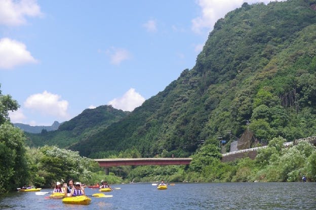 【和歌山県・リバーカヤック】抜群の透明度！古座川でリバーカヤック体験