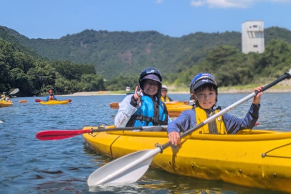 和歌山県・リバーカヤック】抜群の透明度！古座川でリバーカヤック体験