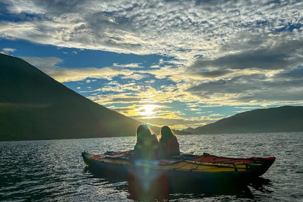 栃木・日光・カヌー】≪ご来光 5時≫ 日光中禅寺湖で絶景の 栃木・日光・カヌー】≪ご来光 5時≫ 日光中禅寺湖で絶景の