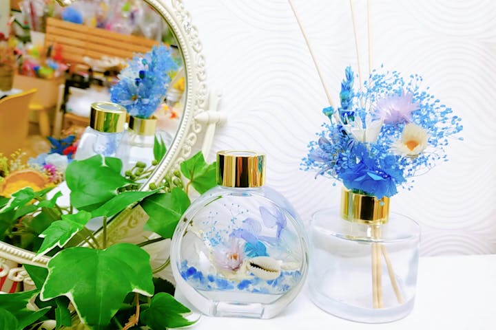 東京 巣鴨 アロマオイル 美しい花束と香りに癒される アロマディフューザー作り 1個 アソビュー