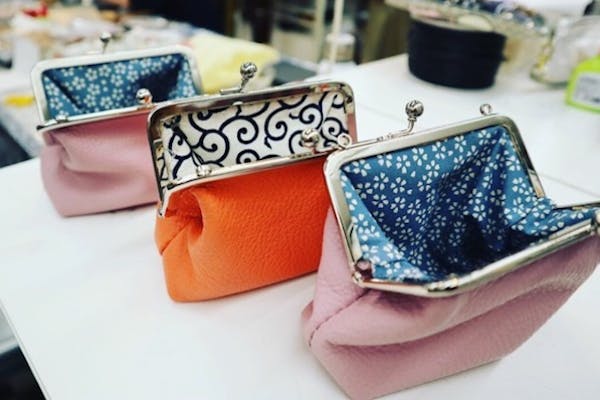 大阪・東大阪・レザークラフト】数種類の裏地の柄をご用意！がま口