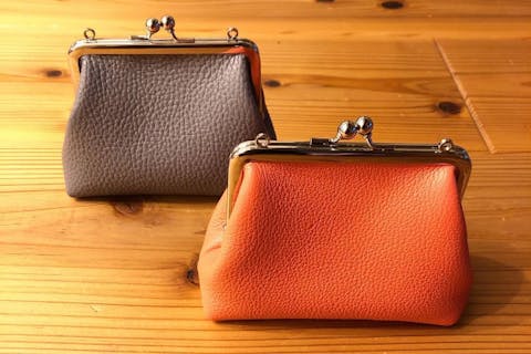 【大阪・東大阪・レザークラフト】数種類の裏地の柄をご用意！がま口コインケース1個