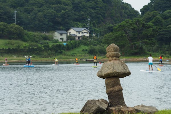 鳥取砂丘・多鯰ヶ池・SUP】水辺のオアシスを満喫。SUPクルーズ