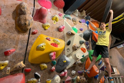 【東京・吉祥寺・ボルダリング】会員登録でお得に通う！思い切り楽しめるクライミング1日利用