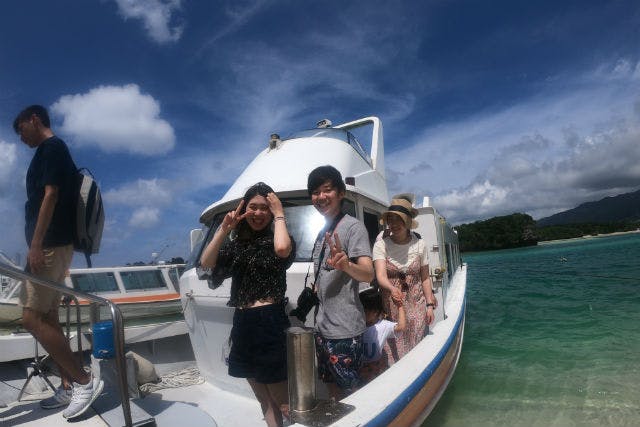 【沖縄・石垣島・グラスボート】貸切プラン♪海の美しさに感動！SUP＆グラスボートセット！