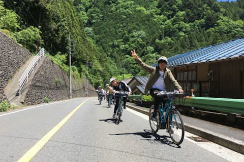 【東京・西多摩・サイクリング】檜原村の季節のベストルートをエコツアーガイドがご案内！坂道ラクラクe-サイクリングツアー