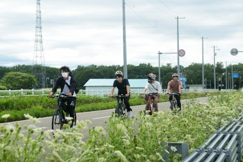 【北海道・石狩郡・ポタリング】ガイドがご案内！パークめぐりサイクリング（モエレ沼公園＆さっぽろさとランド）