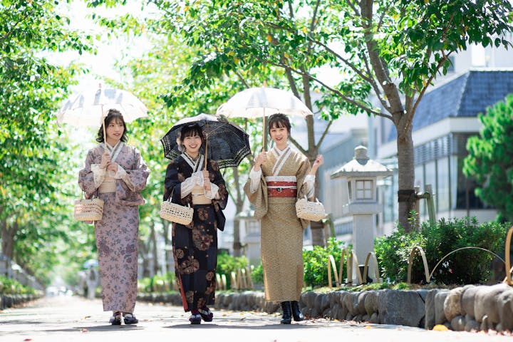 神奈川 横浜 着物レンタル 本格着物で横浜観光 お得なレンタル 着付けプラン アソビュー