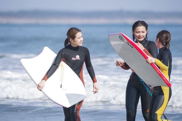 ボディボード・宮崎】設備完備で体験後も安心！ビーチはすぐそこ