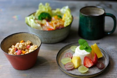 伊豆高原・電動ろくろ】粘土使い放題・3~5個作り1個焼く・作家と同様の