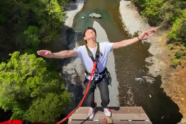 埼玉 秩父 バンジージャンプ スリル溢れる体験をしよう キャニオンバンジー アソビュー