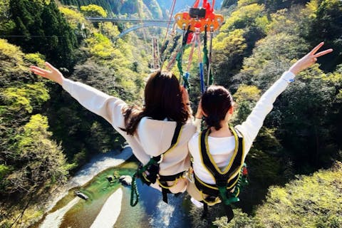 【埼玉・秩父・キャニオンスイング】特大ブランコで荒川渓谷をスイング！バンジー以上のスリルと快感を体験しよう！