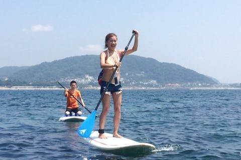 【神奈川・葉山・SUP】インストラクターが懇切丁寧にレクチャー！葉山の海で初めてのSUP体験！