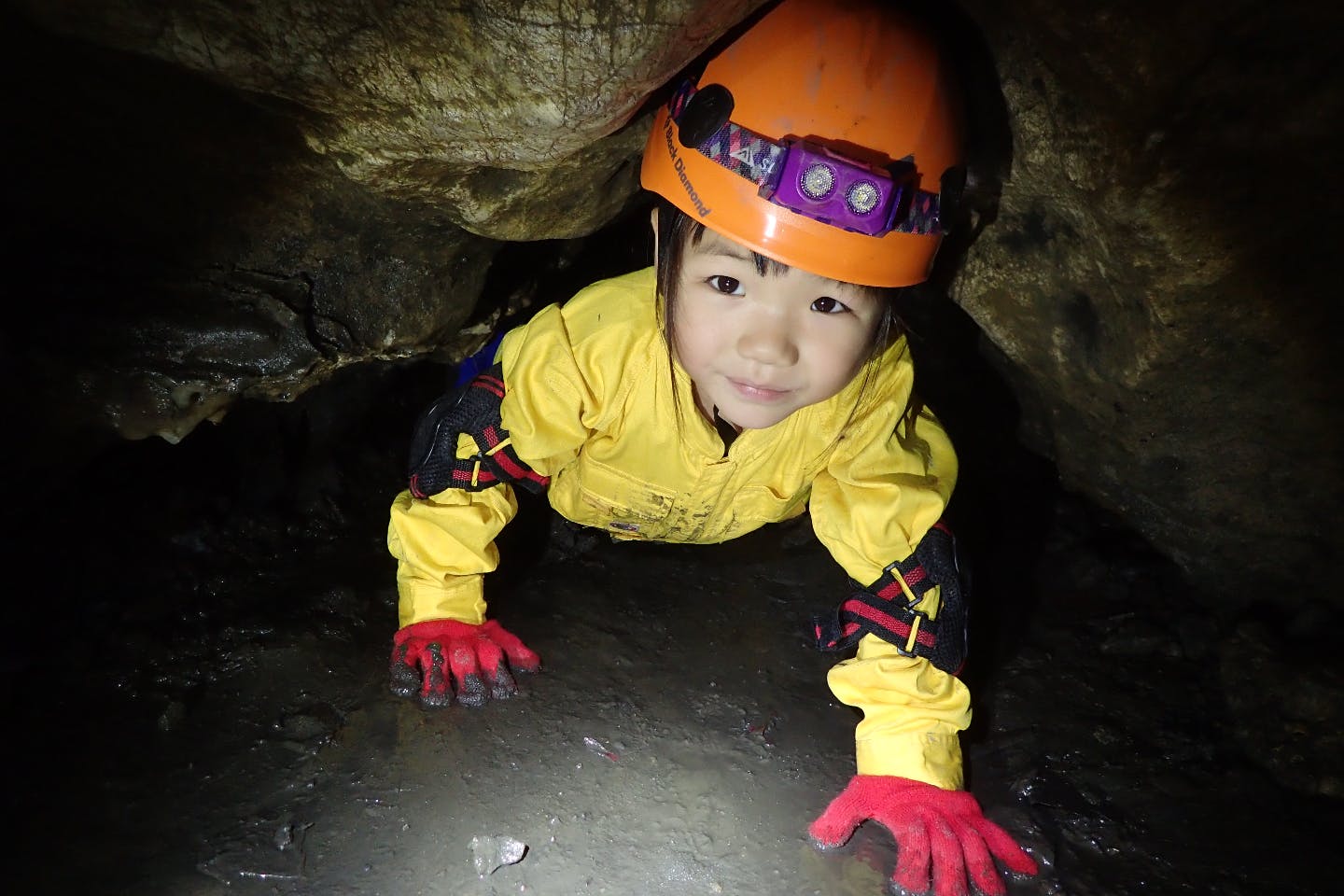 【奈良・吉野・ケイビング】大人も子どもも楽しめる！本格洞窟探検ツアー（午後）