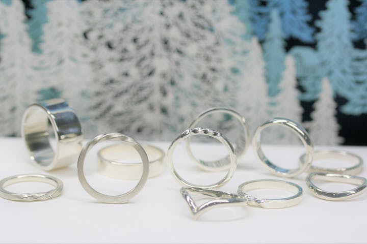 銀座 シルバーアクセサリー手作り デートにもおススメ 銀座で幸福のシルバーペアリング作り体験 アソビュー