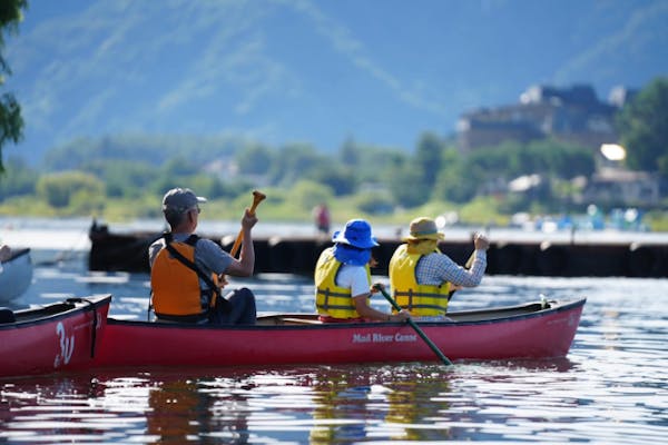 山梨県・河口湖・カヌー】河口湖でカナディアンカヌー体験/富士山を眺めながら湖上散歩｜アソビュー！