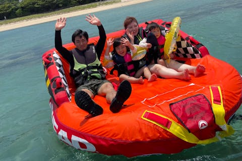 【沖縄・那覇・チューブ2種】開設記念！今だけ更に割引！完全貸切！他のお客様と乗り合わせ一切なし！お子様も参加可能！最新チューブ6種類から2種類選べる！