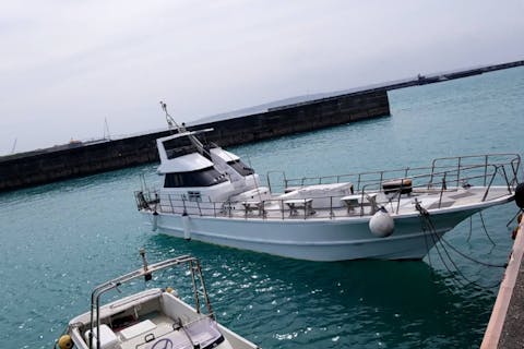 【沖縄・宮古島・船釣り】手ぶらでOK！初心者も熟練者も楽しめる五目釣り半日コース