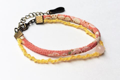 【京都府・京都市・手作りブレスレット】＜京素材・伝統工芸素材＞金銀糸とちりめんの「和ブレスレット（天然石付き）」作り体験（1個）