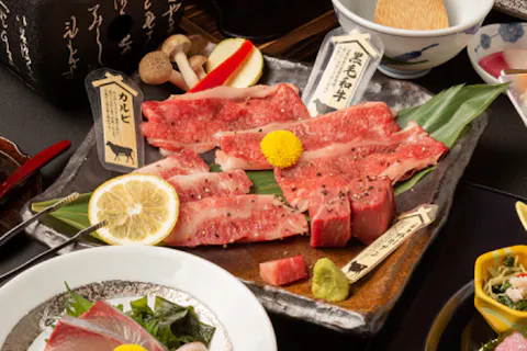 大阪 泉佐野 日帰り温泉 大浴場or畳風呂を貸切 黒毛和牛食べ比べ水晶焼き 和牛釜飯会席ランチ 個室食 付き 最大8時間休憩 アソビュー