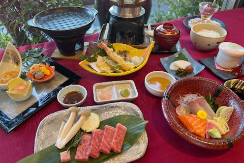 【大阪・泉佐野・日帰り温泉】貸切温泉60分＆ブランドA5まつなが牛ステーキ会席ランチ付き＜5時間休憩プラン＞