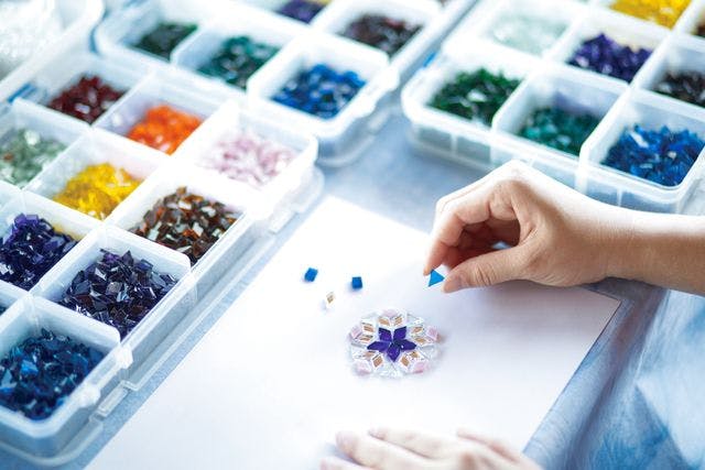 和歌山 串本 手作り雑貨 エキゾチックなガラス細工 モザイクコースター制作 アソビュー