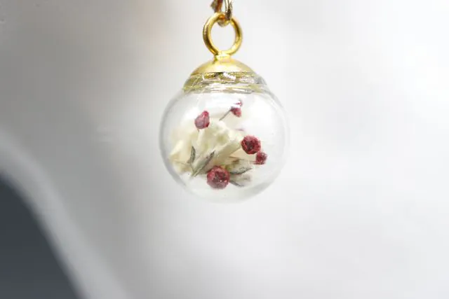 佐賀 唐津 手作りアクセサリー 美しさ際立つ花びらアレンジ アクセサリー制作 アソビュー